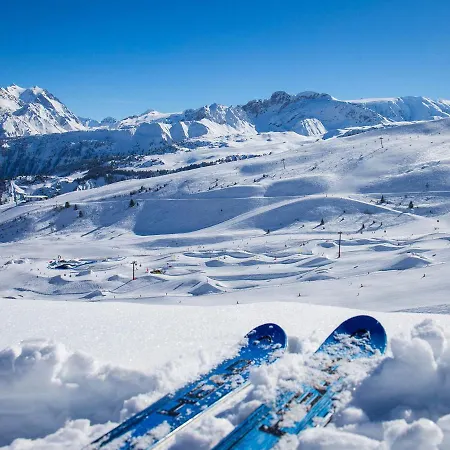 La Tania : 2 Pieces Cabine, 6 Pers, Balcon, Tv, Non-fumeur - Fr-1-182a-35 Apartment Courchevel