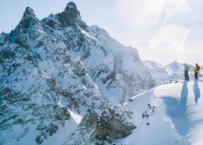 2 Pieces + Cabine, Skis Aux Pieds, Proche Commerces - Fr-1-182a-35 Апартаменти